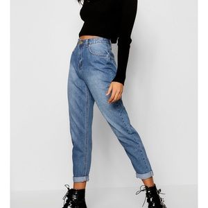 Mom Jeans
